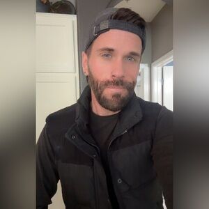 Meet your Posher, Curtis